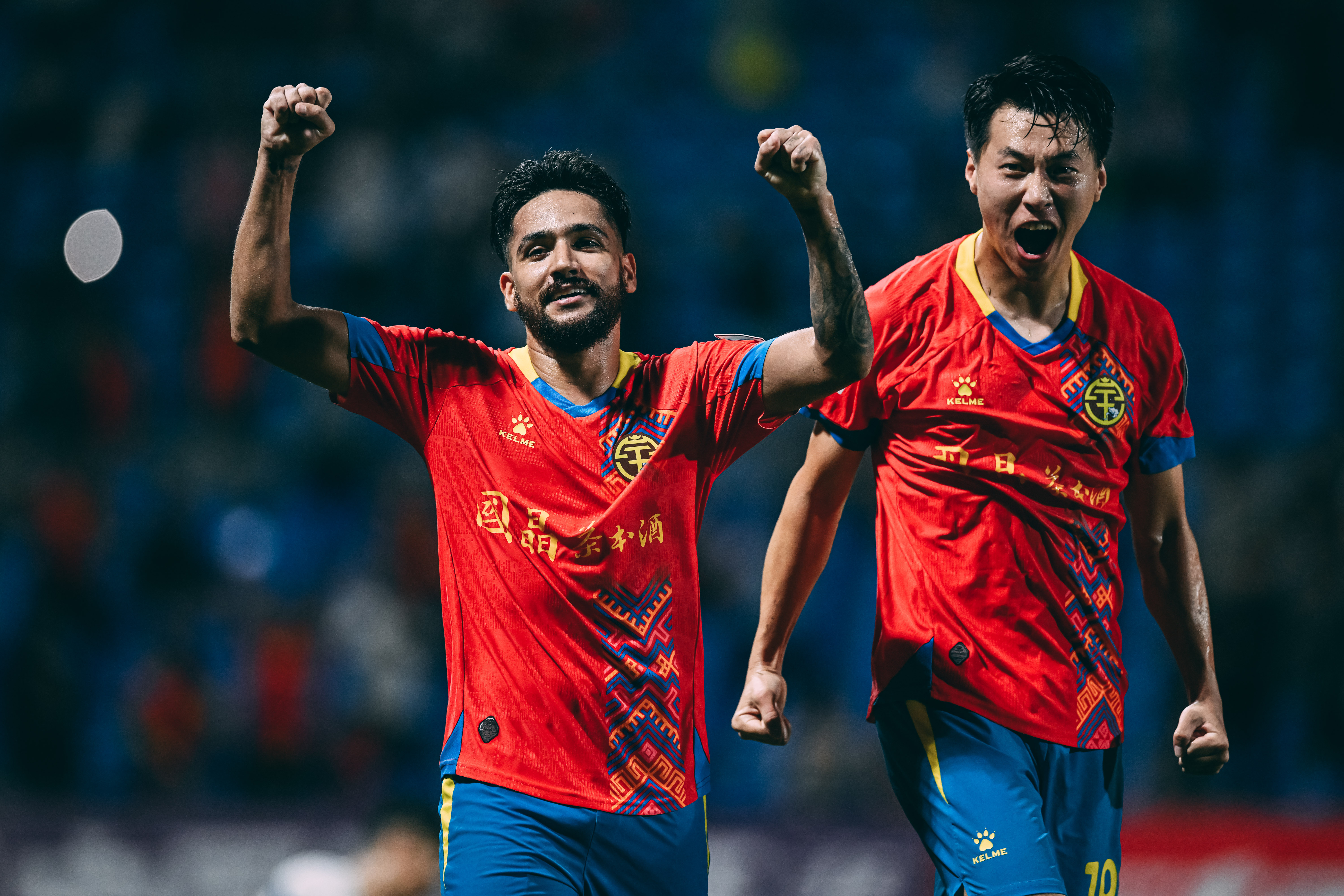 超级职业足球比赛展现顶尖球队魅力的简单介绍 超级职业足球比赛展现顶尖球队魅力的简单介绍