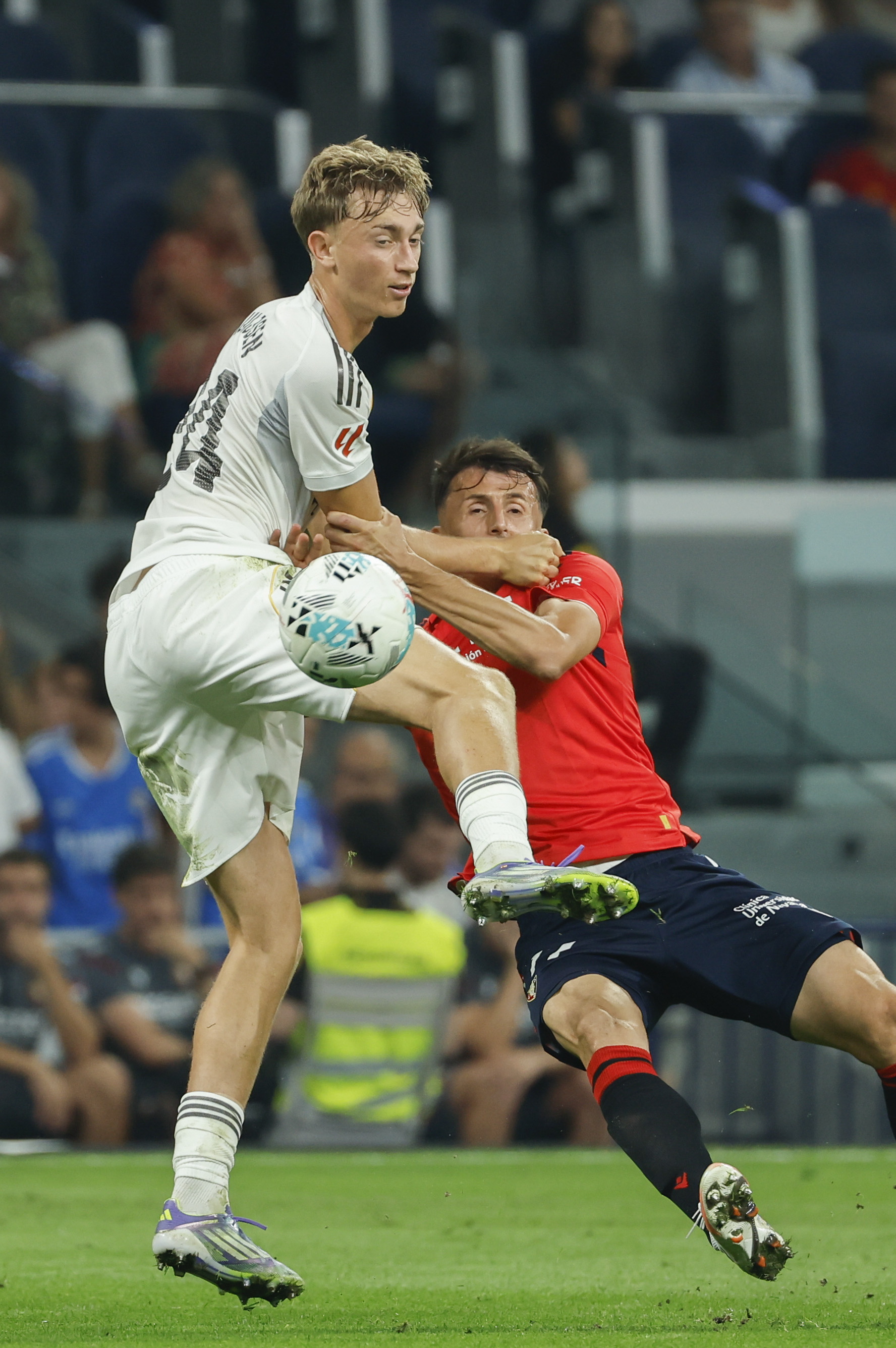 马德里竞技闷平奥萨苏纳,保持西甲领先地位的简单介绍 马德里竞技闷平奥萨苏纳,保持西甲领先地位的简单介绍