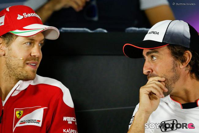 关于威廉姆斯横扫阿斯顿马丁,佩雷兹点燃赛场的信息 关于威廉姆斯横扫阿斯顿马丁,佩雷兹点燃赛场的信息